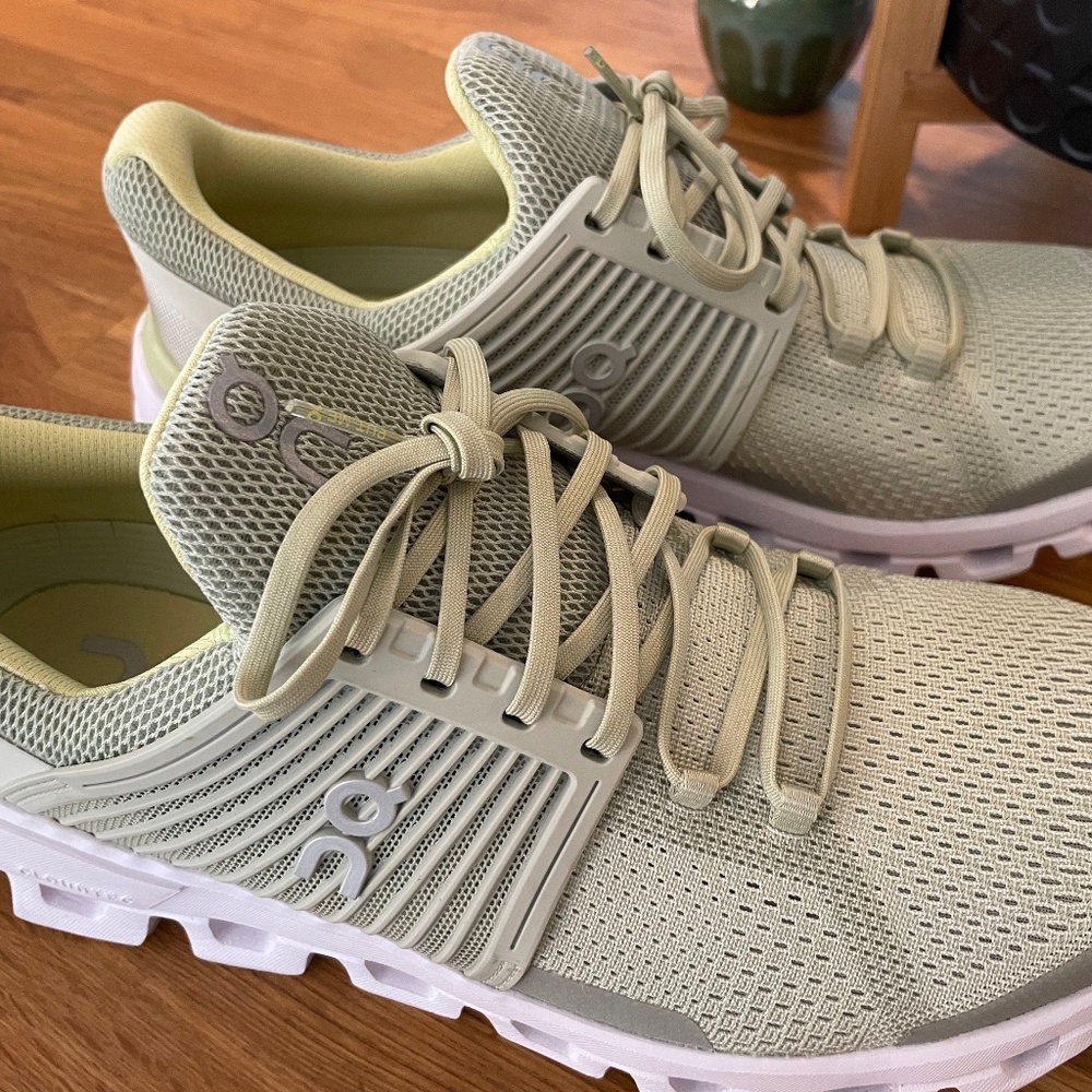 On cloud shoe